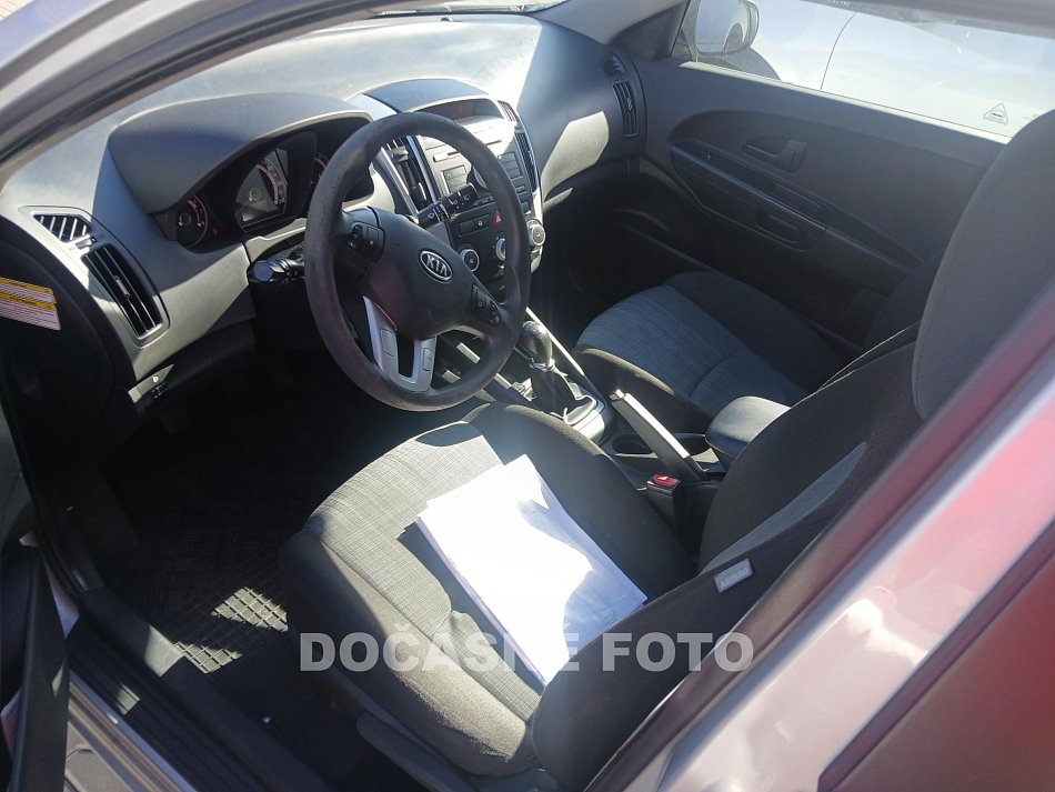 Kia Ceed 1.4i 