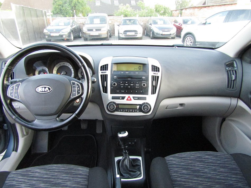 Kia Ceed 1.4 CVVT 