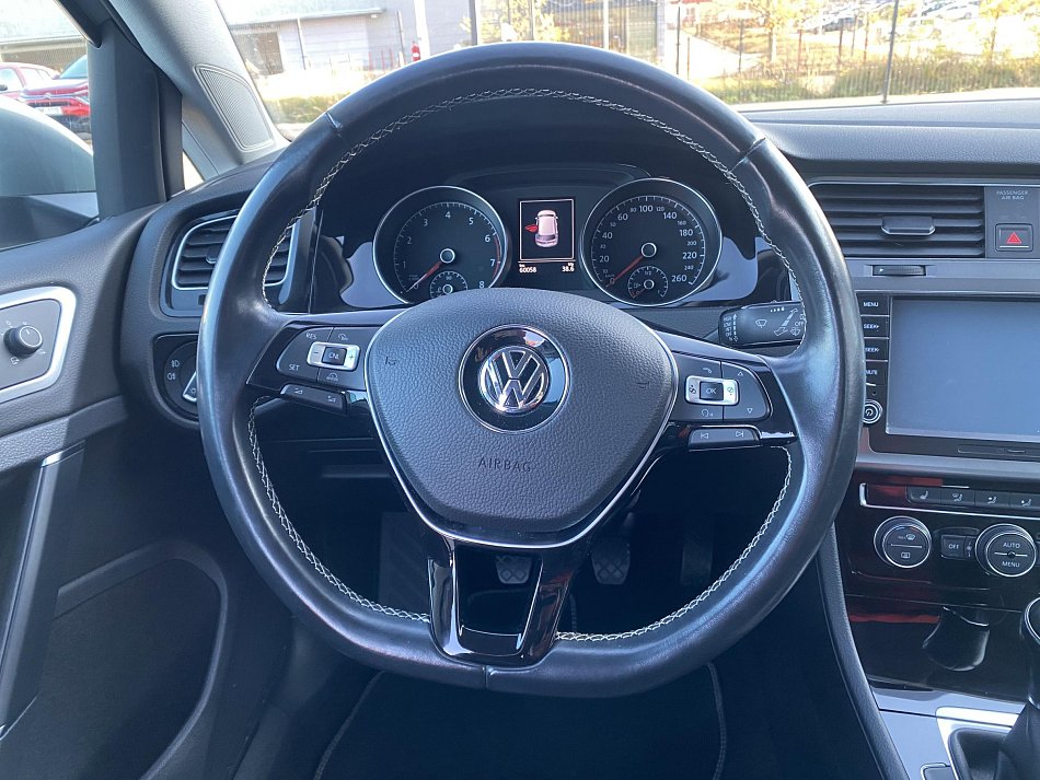 Volkswagen Golf 1.2 TSI CUP
