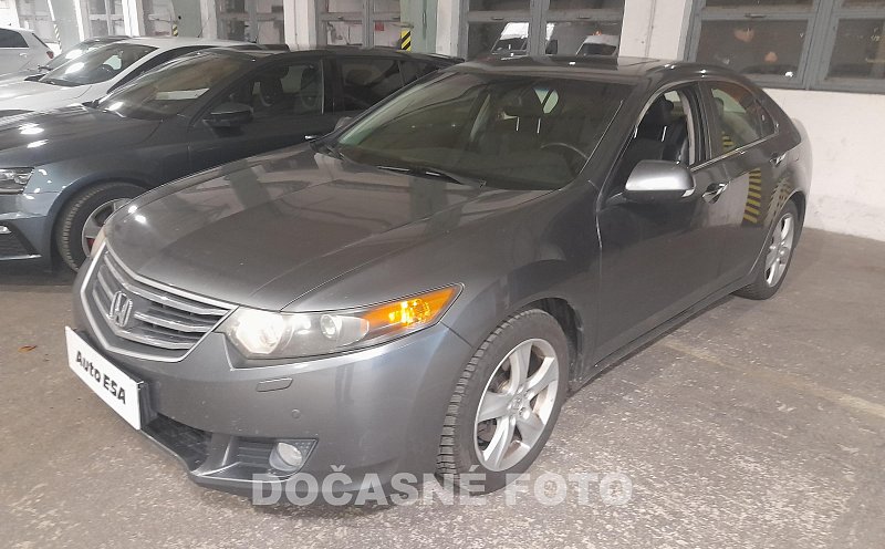 Honda Accord 2.4 i-VTEC 