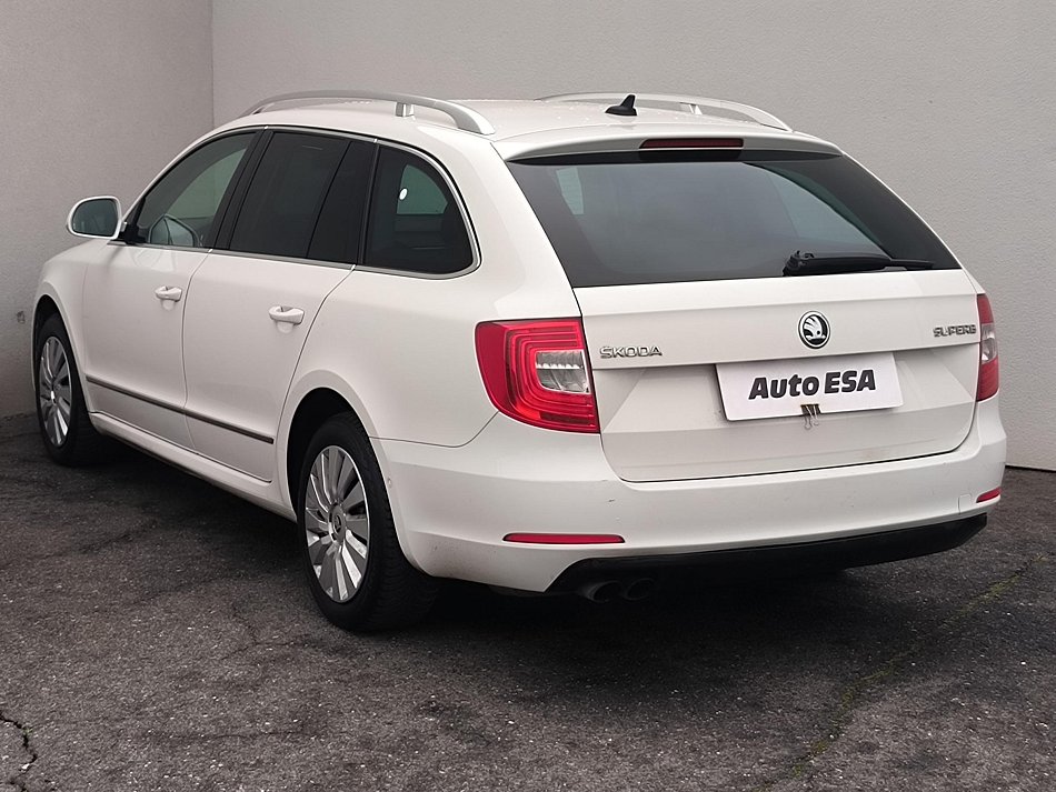 Škoda Superb II 2.0 TDi Elegance