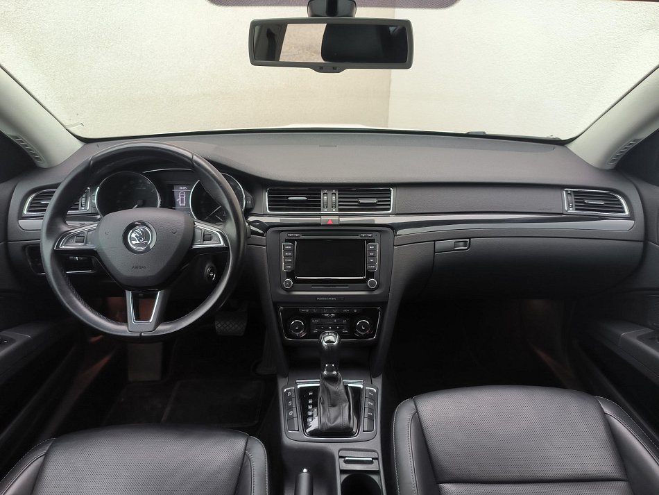 Škoda Superb II 2.0 TDi Elegance