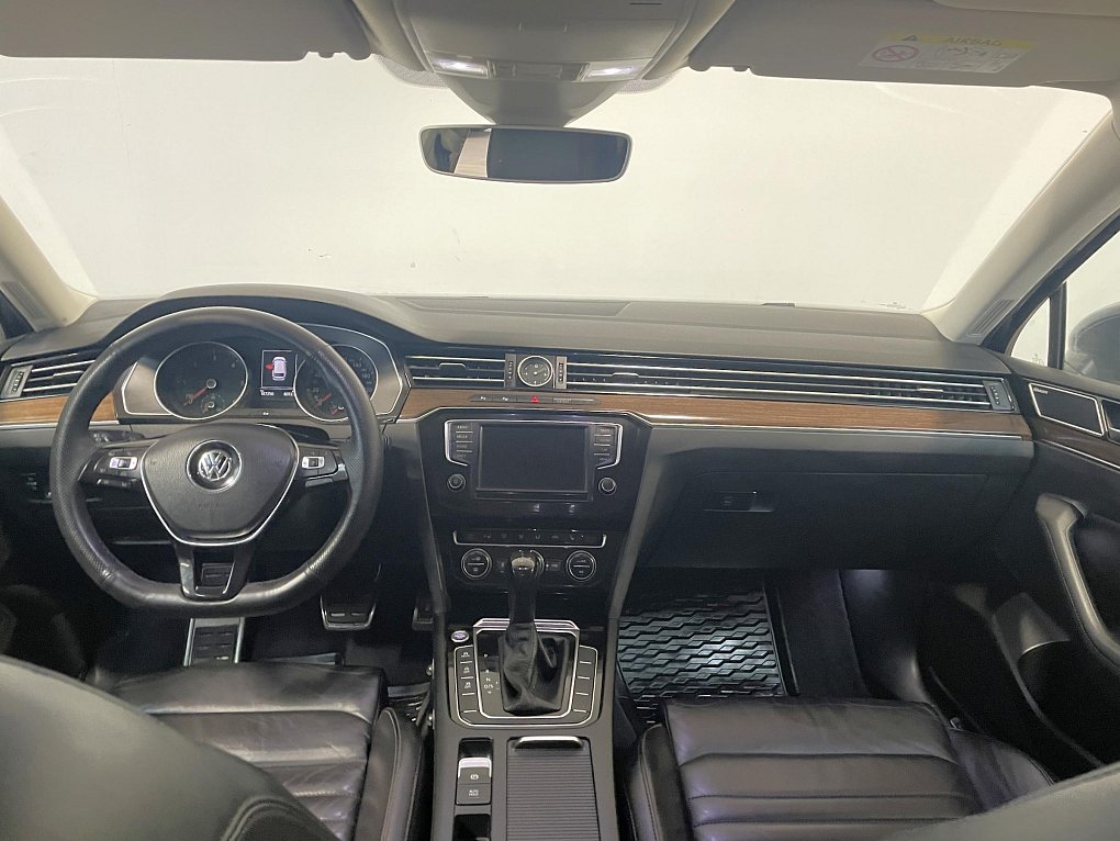 Volkswagen Passat 2.0 Bi- TDi  4x4