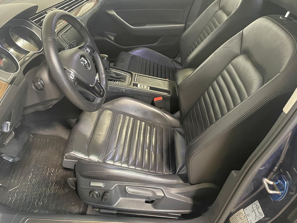 Volkswagen Passat 2.0 Bi- TDi  4x4