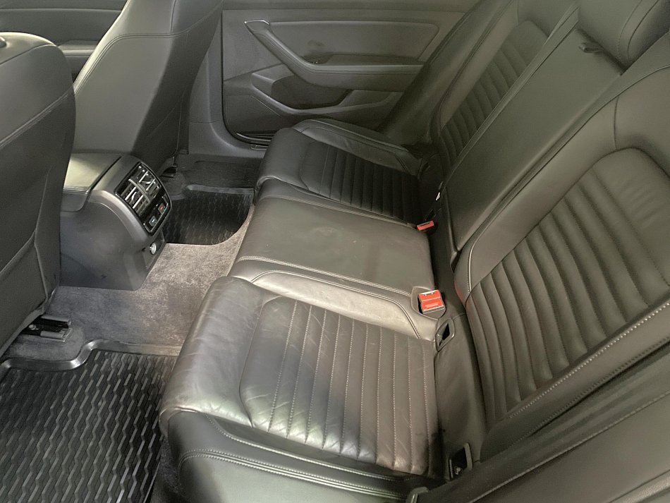 Volkswagen Passat 2.0 Bi- TDi  4x4