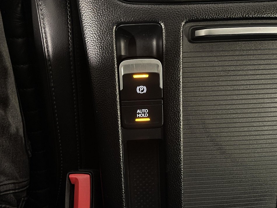 Volkswagen Passat 2.0 Bi- TDi  4x4