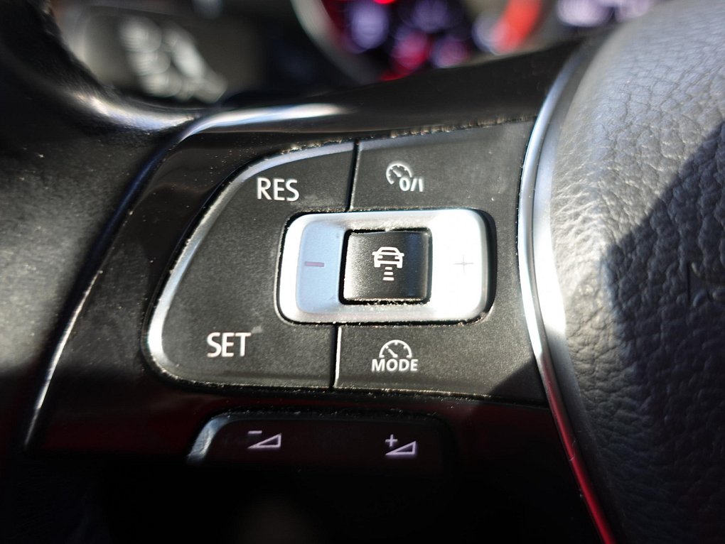Volkswagen Passat 2.0 TDi 