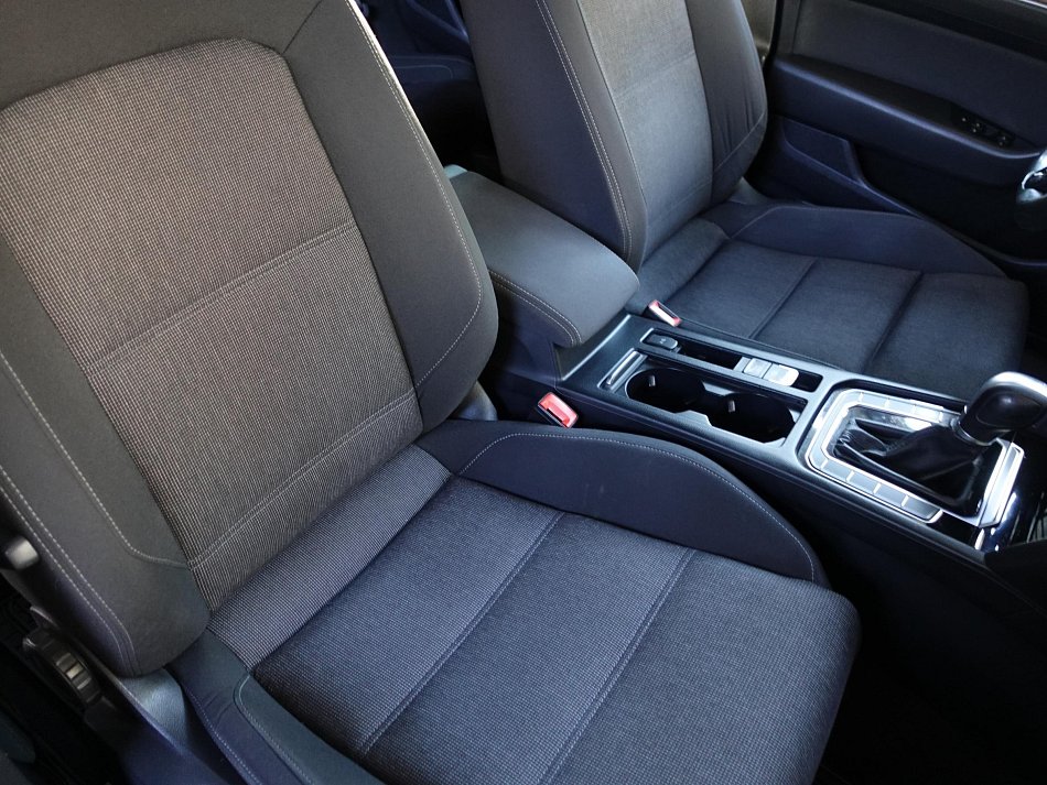 Volkswagen Passat 2.0 TDi 