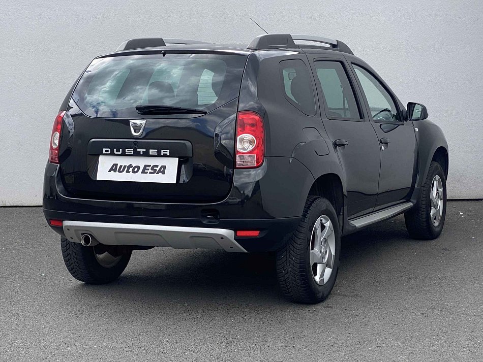 Dacia Duster 1.6 i 