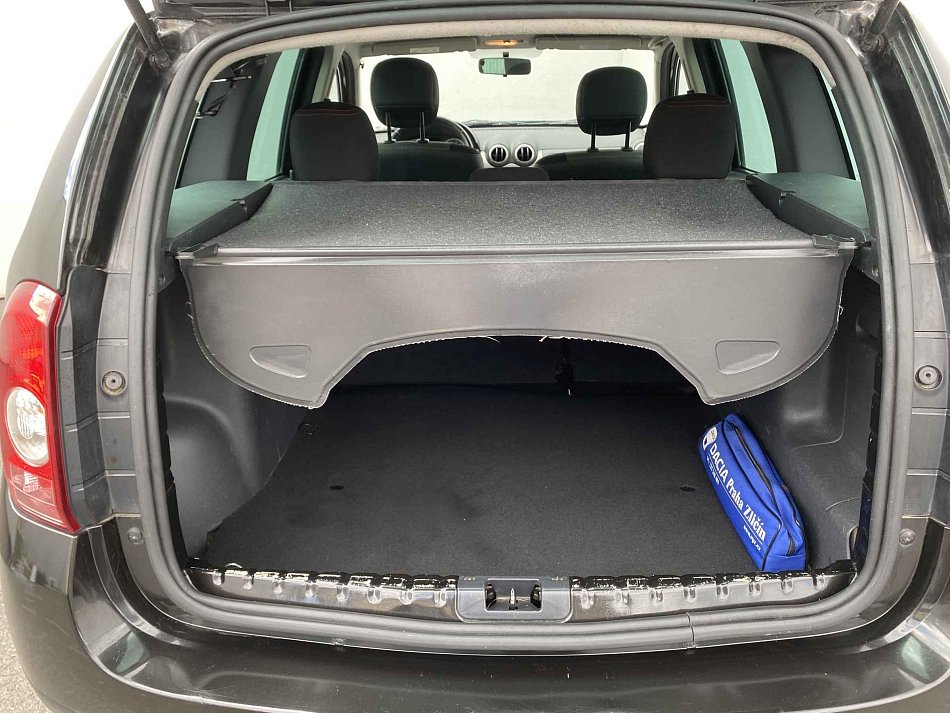 Dacia Duster 1.6 i 