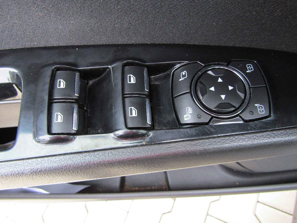 Ford Mondeo 2.0 TDCi 