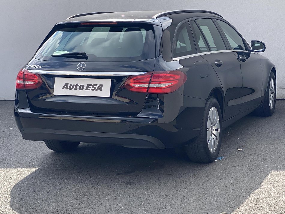 Mercedes-Benz Třída C 2.0CDi  C200