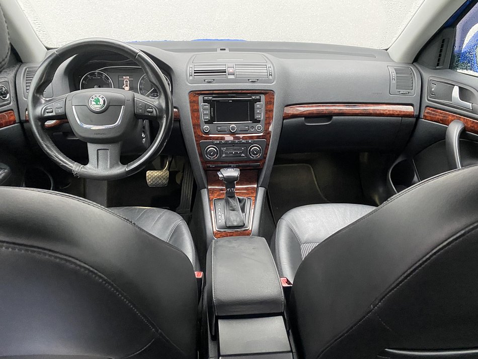 Škoda Octavia II 1.4 TSi Elegance