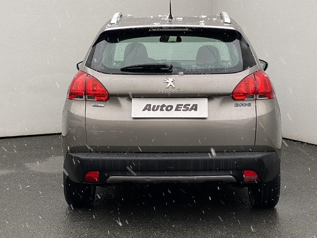 Peugeot 2008 1.2PT Allure