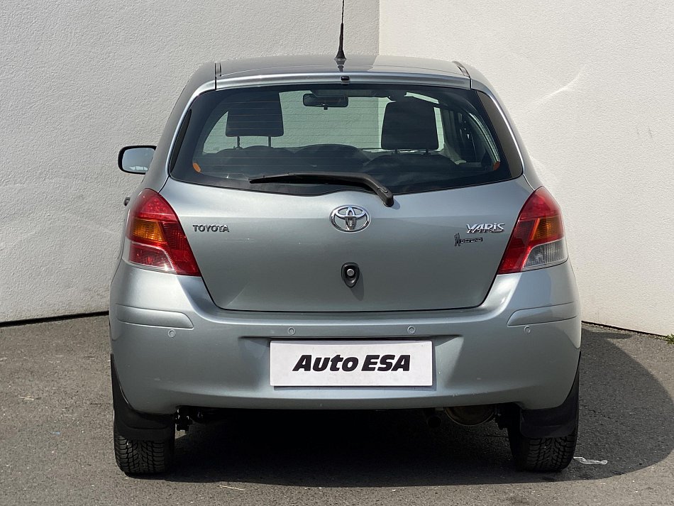 Toyota Yaris 1.3i Terra Cool