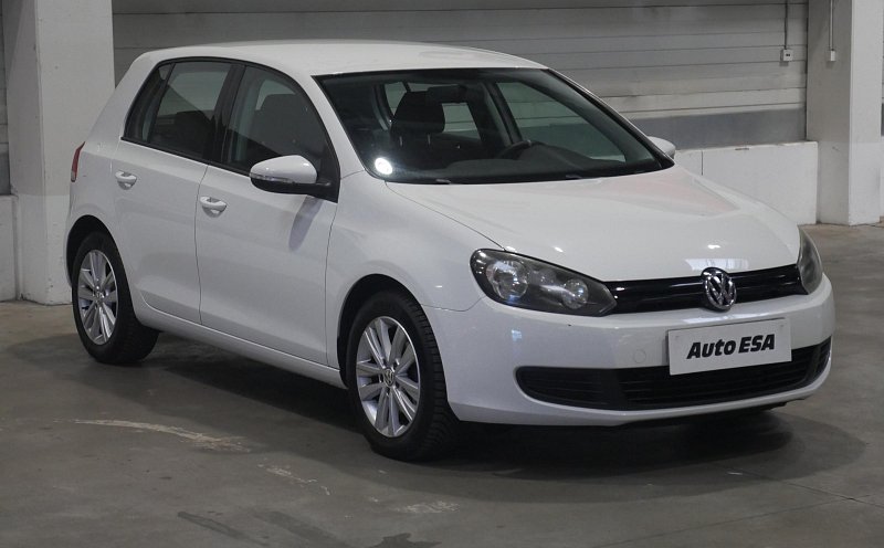 Volkswagen Golf 1.6i 