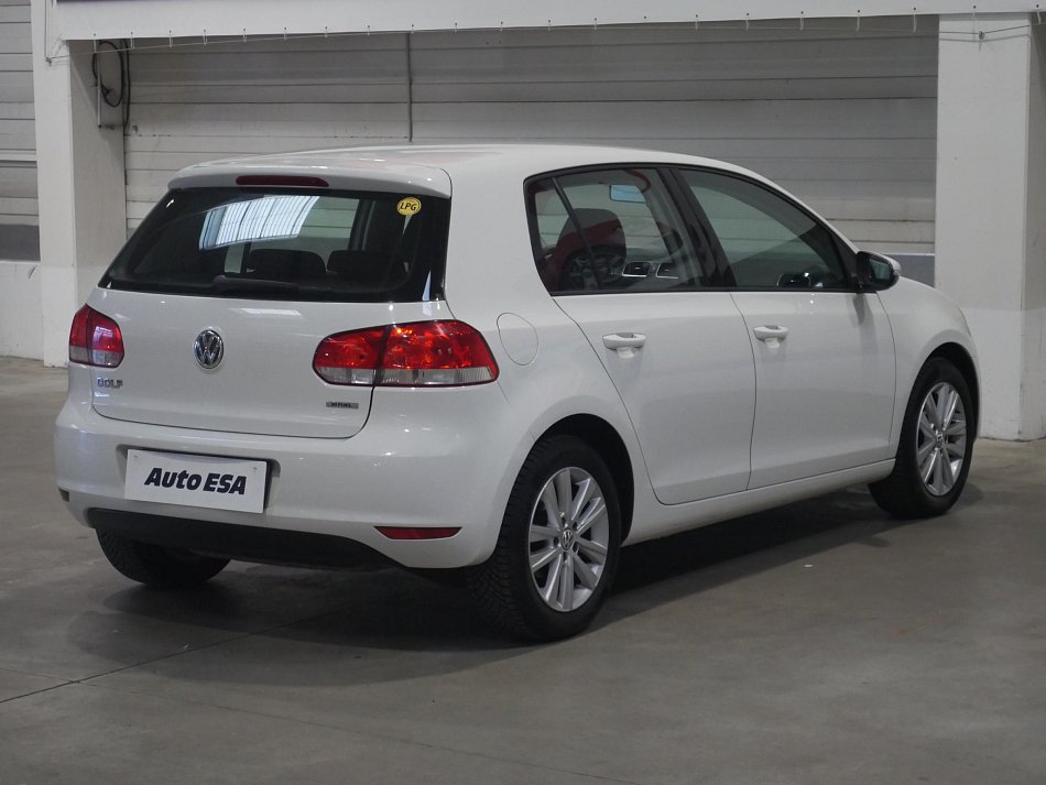 Volkswagen Golf 1.6i 