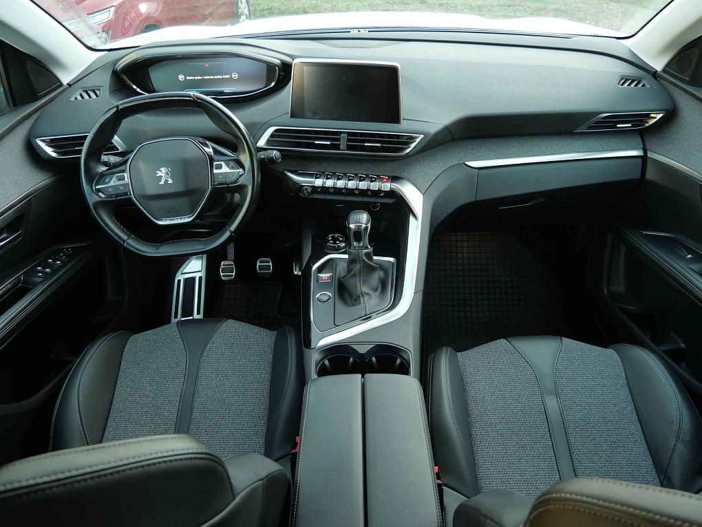 Peugeot 5008 1.5 HDi Allure