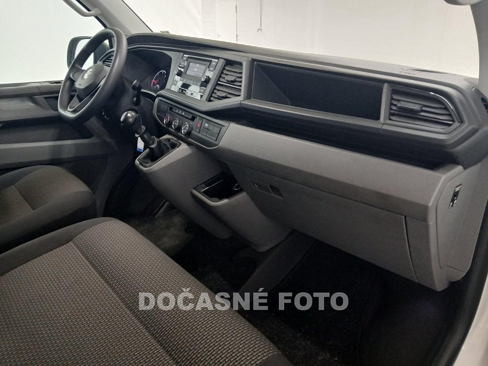 Volkswagen Transporter 2.0TDi  T6.1