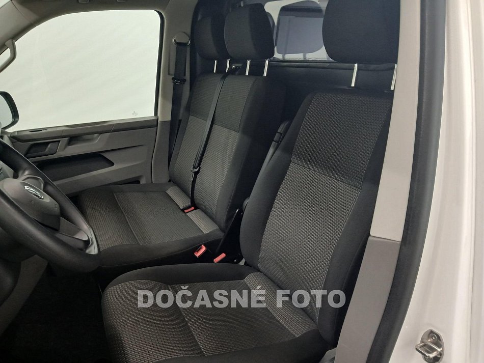 Volkswagen Transporter 2.0TDi  T6.1