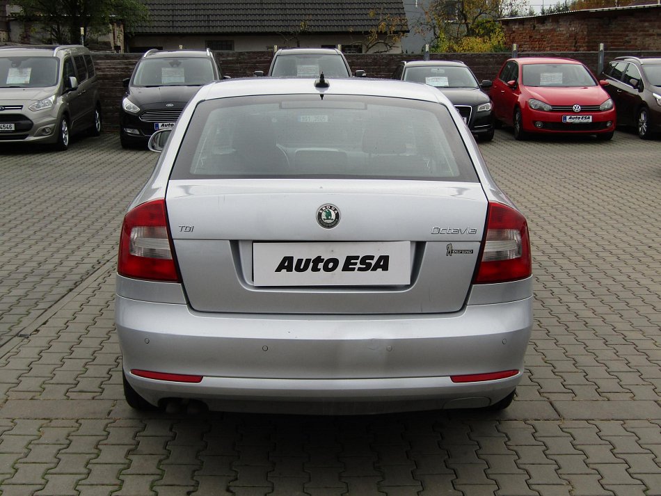 Škoda Octavia II 1.9 TDi Elegance