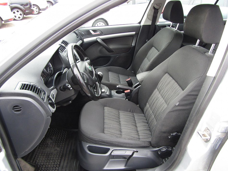 Škoda Octavia II 1.9 TDi Elegance