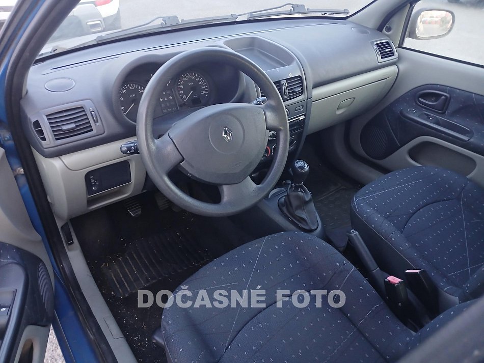 Renault Clio 1.2 i 