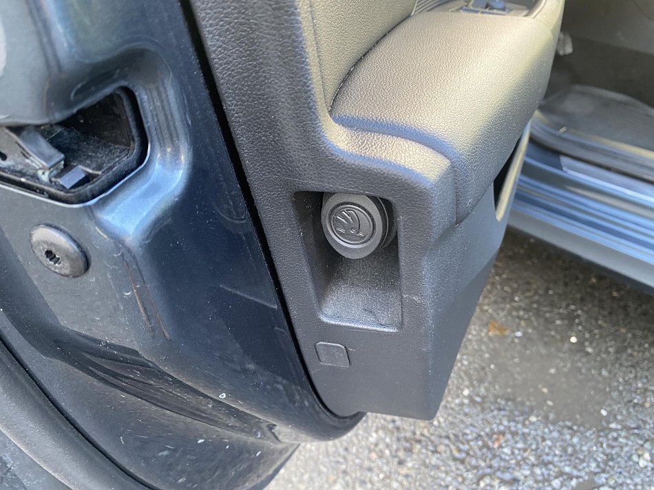 Škoda Octavia IV 1.5 TSi Style