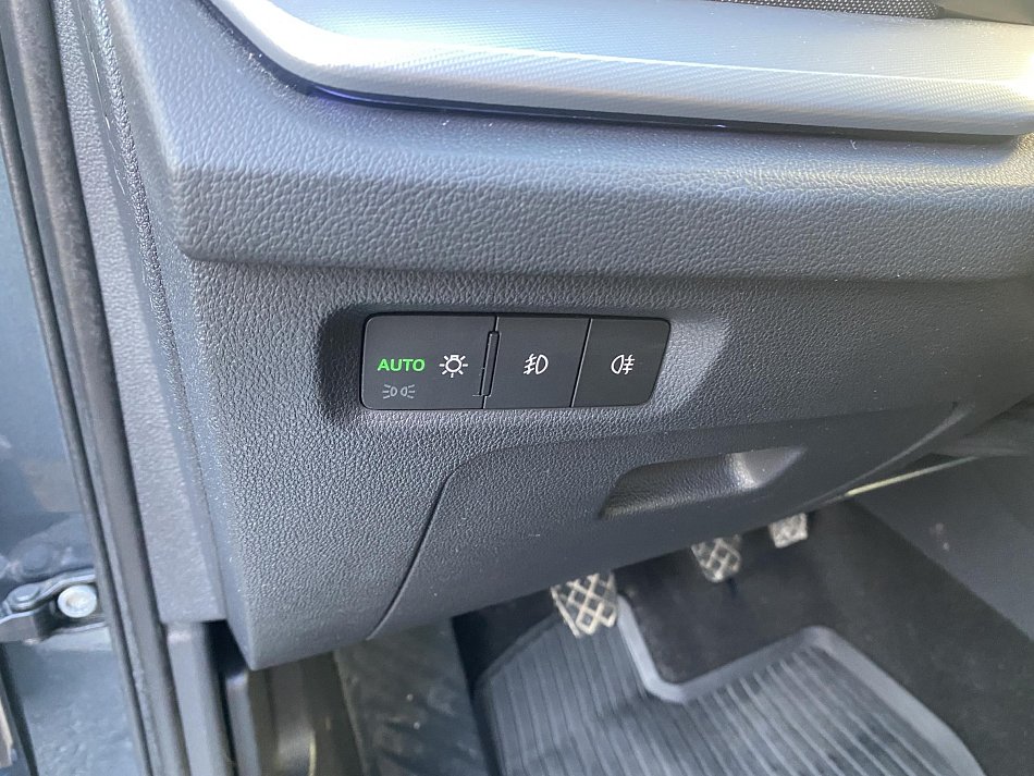 Škoda Octavia IV 1.5 TSi Style