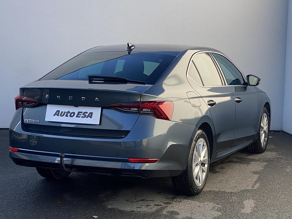Škoda Octavia IV 1.5 TSi Style
