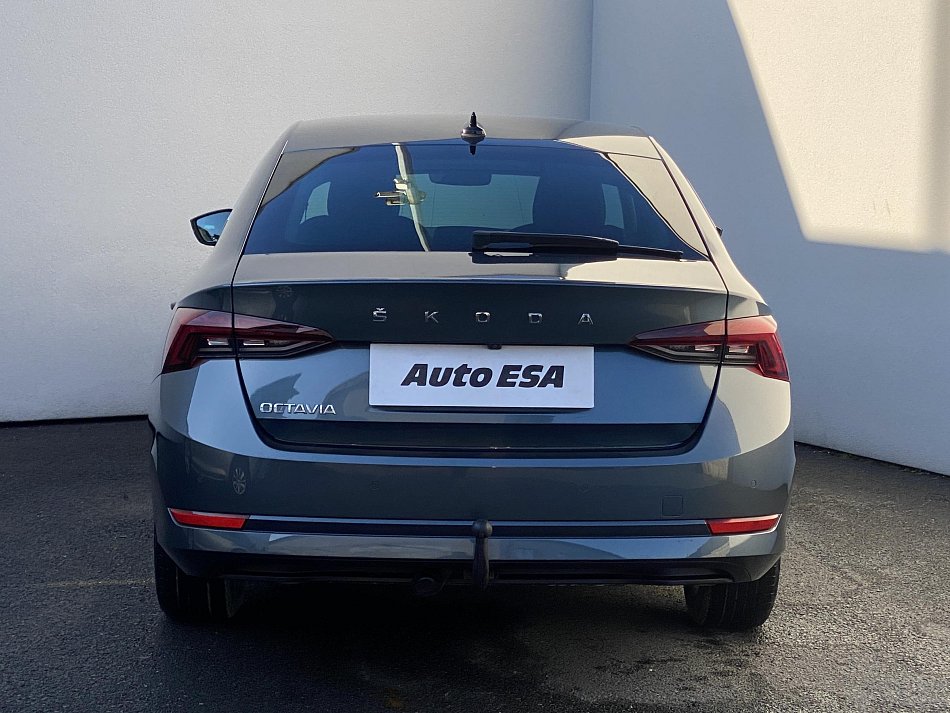 Škoda Octavia IV 1.5 TSi Style