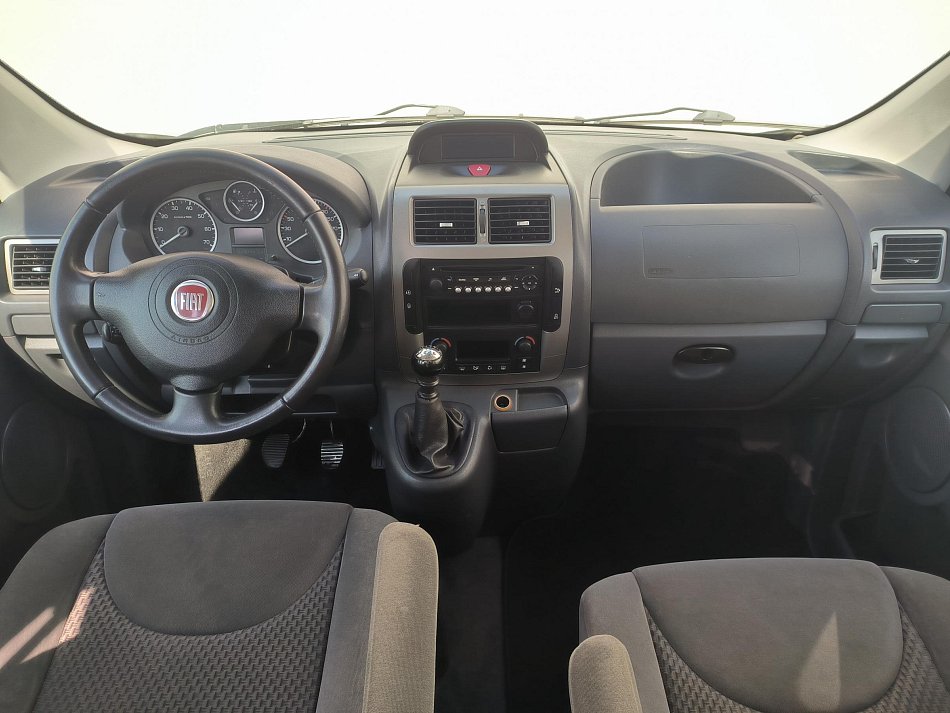Fiat Scudo 2.0JTD Panorama L2 8míst