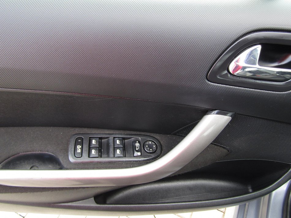 Peugeot 308 1.6 HDi 