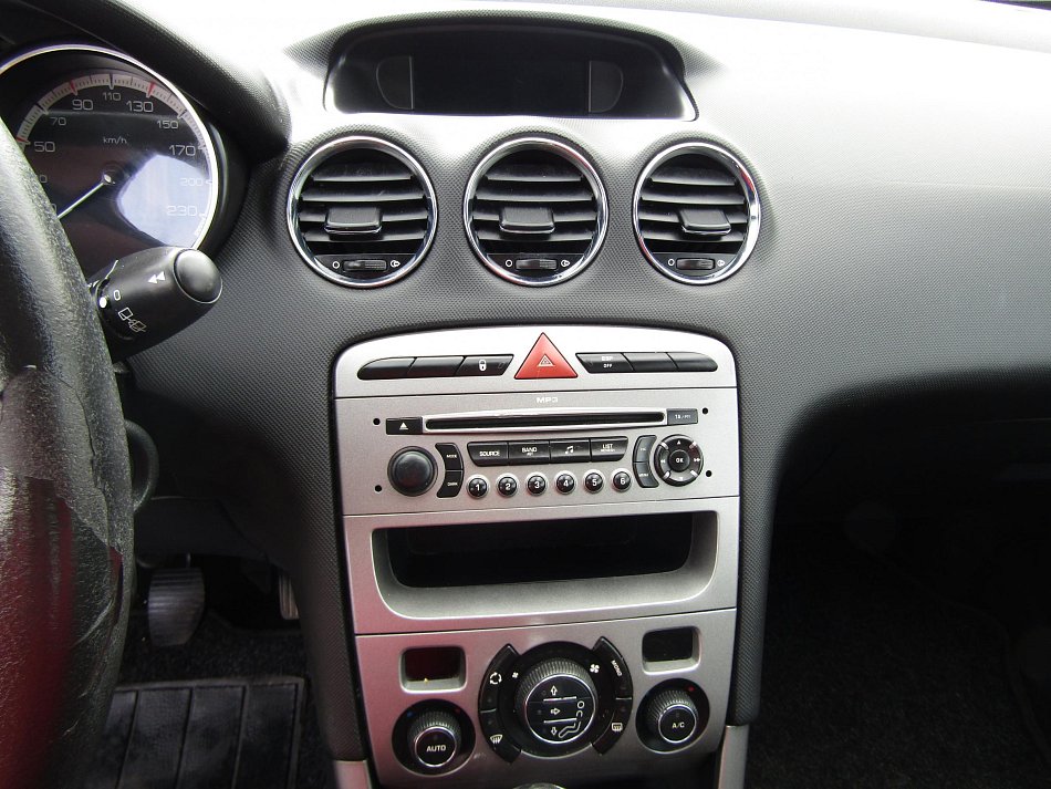 Peugeot 308 1.6 HDi 
