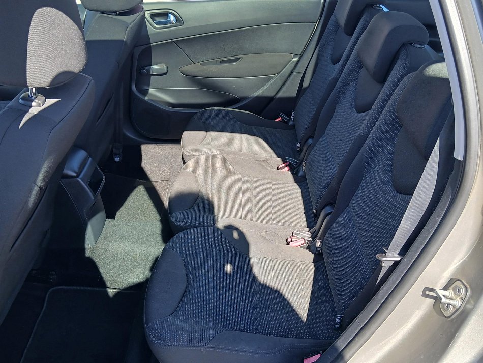 Peugeot 308 1.6HDI 