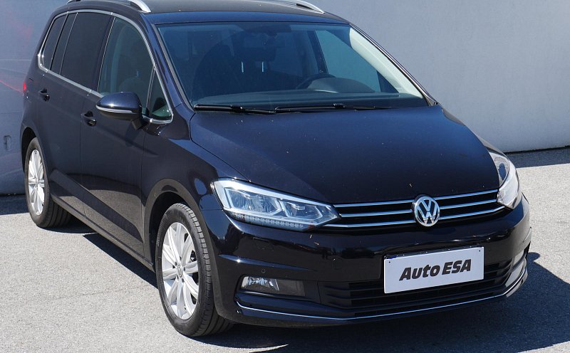 Volkswagen Touran 2.0 TDi 