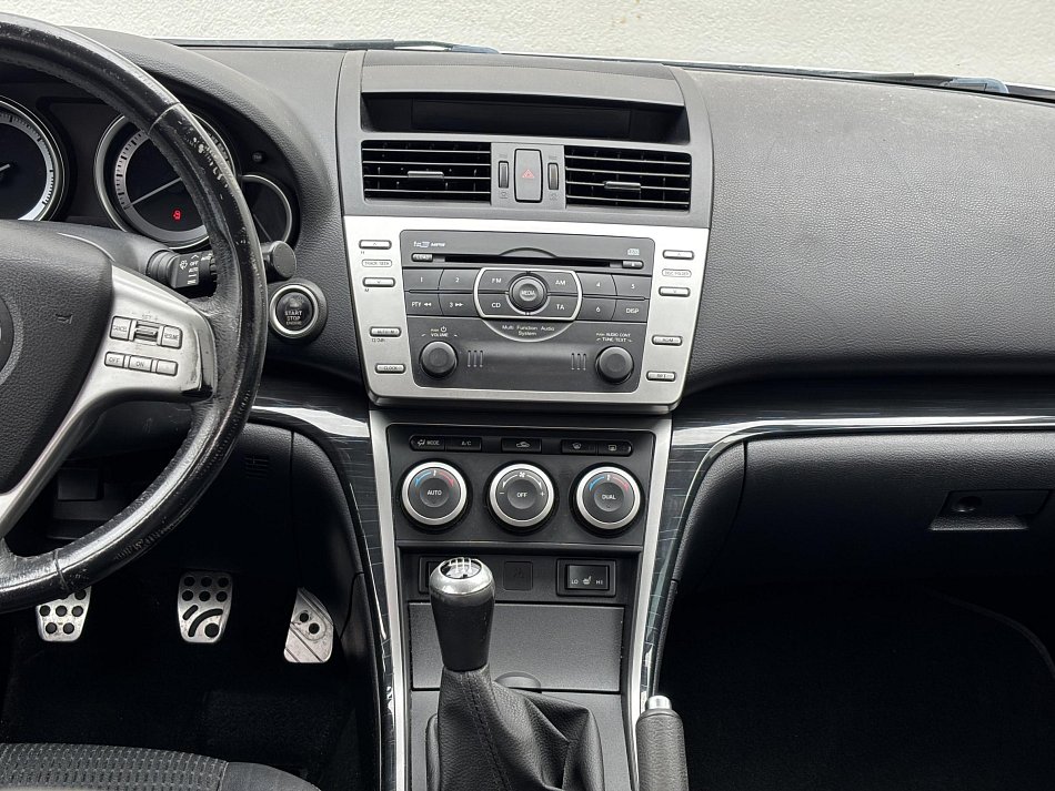 Mazda 6 2.5i 