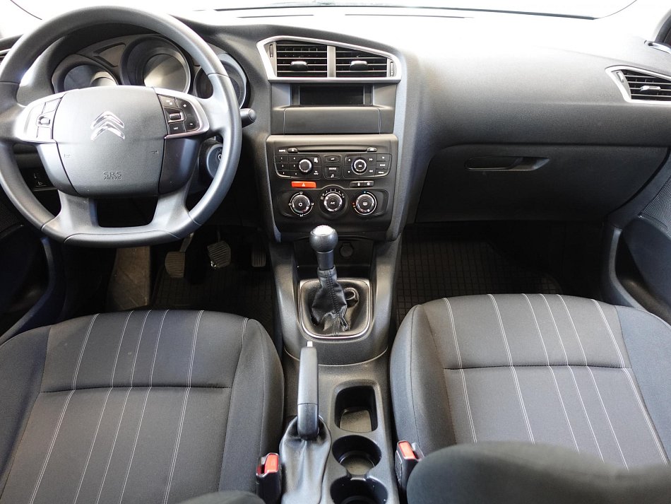 Citroën C4 1.2i 