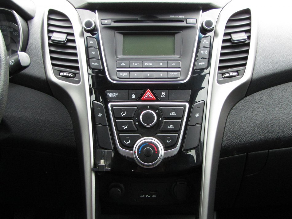 Hyundai I30 1.6i 
