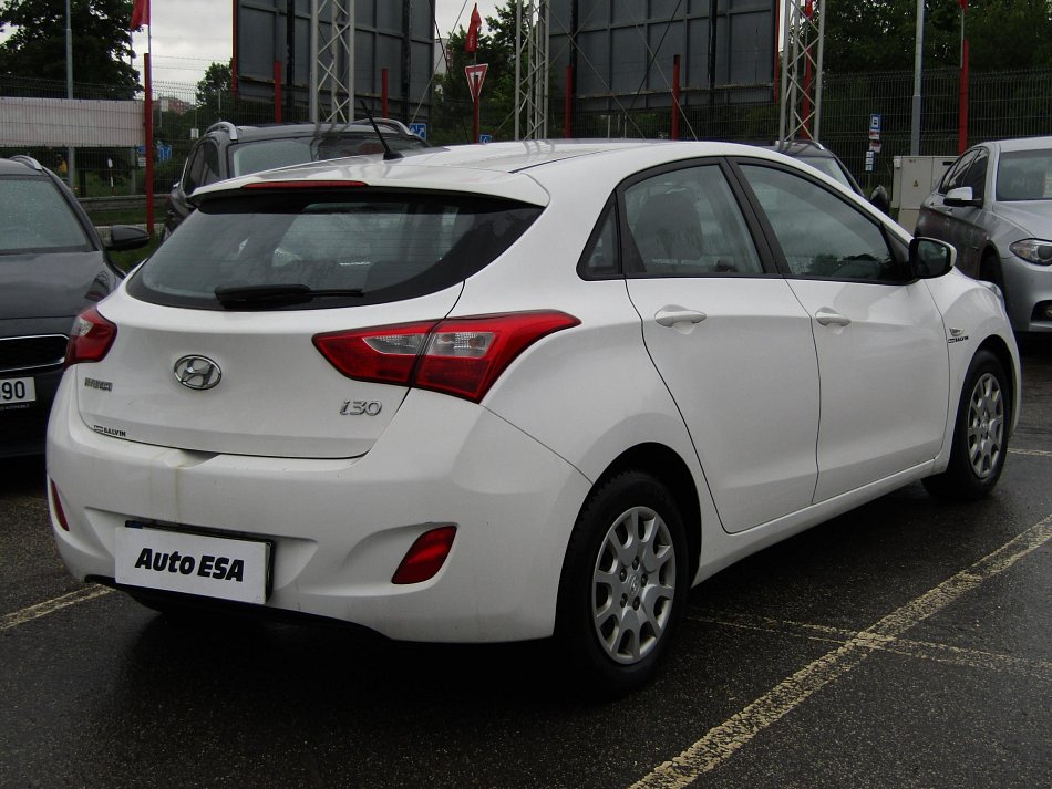 Hyundai I30 1.6i 