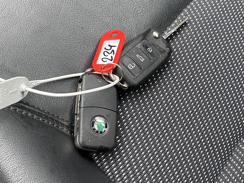 Škoda Octavia II 1.4 TSi Elegance