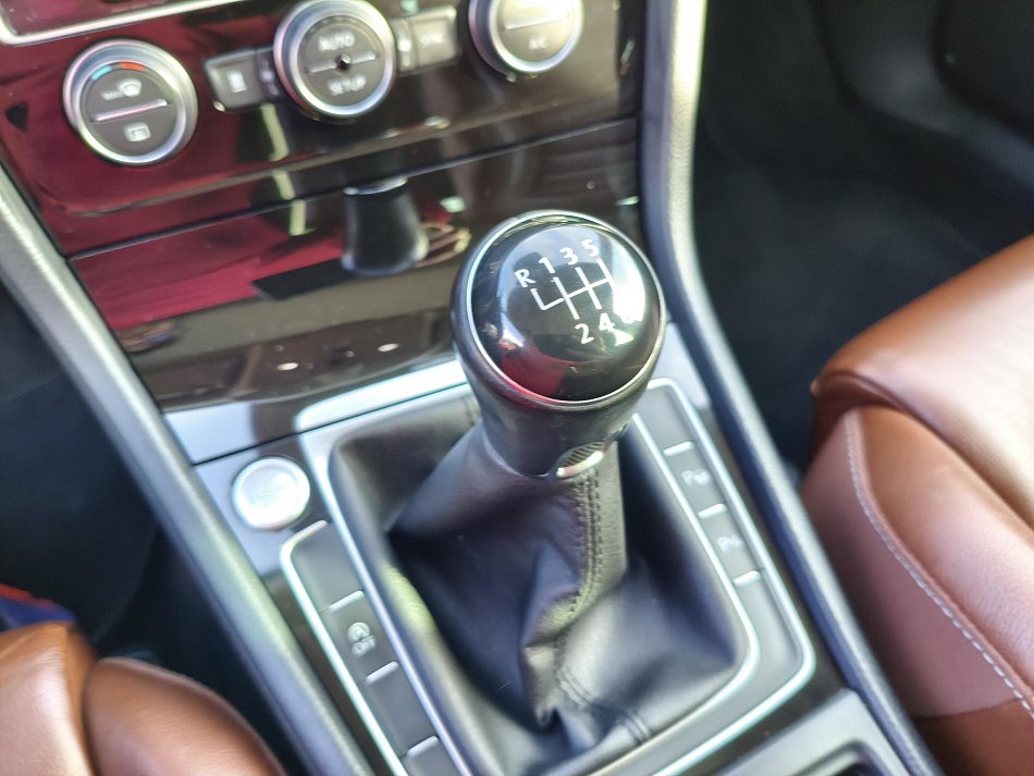 Volkswagen Golf 1.4 TSi Highline