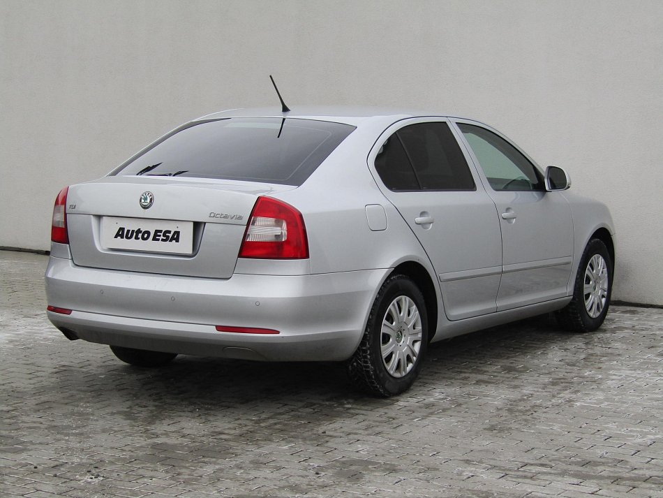 Škoda Octavia II 1.6 TDi Elegance