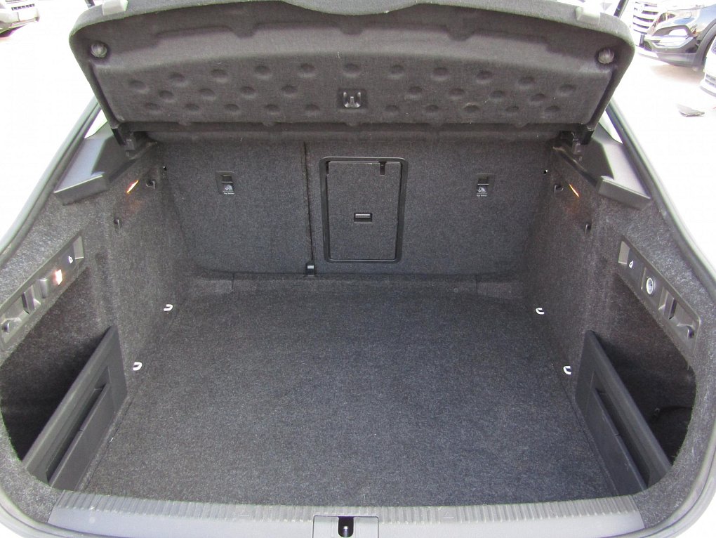 Škoda Superb III 2.0 TDi Style