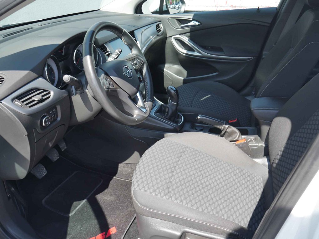 Opel Astra 1.4i 