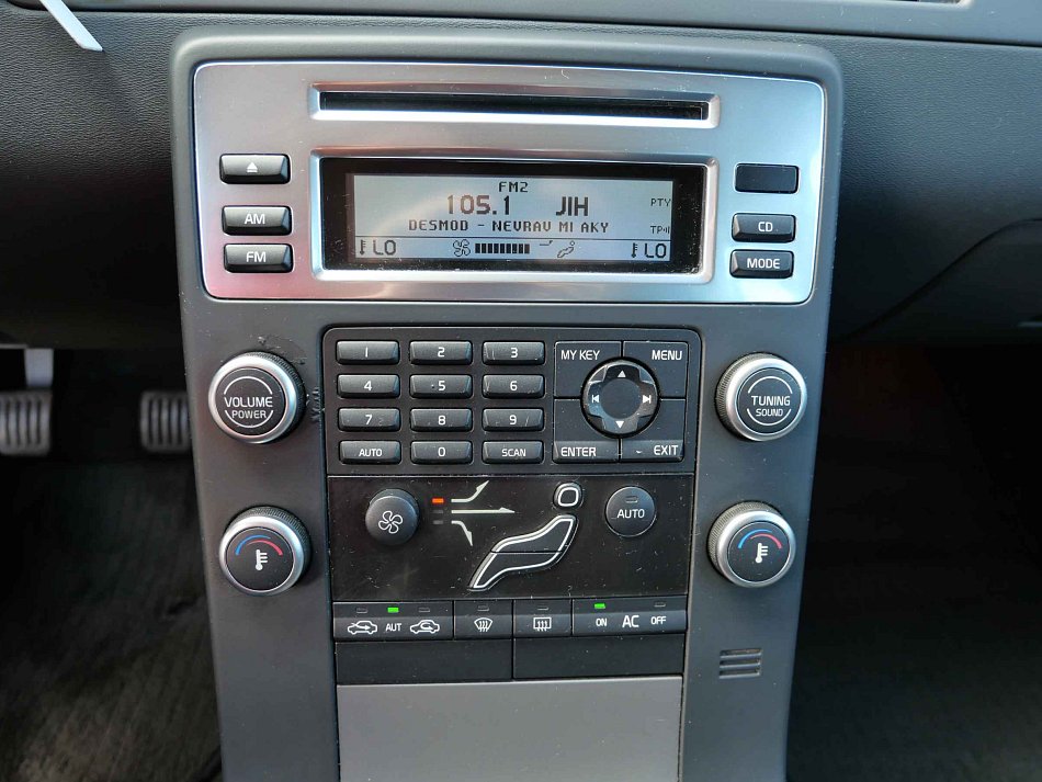 Volvo V70 2.4 D5 