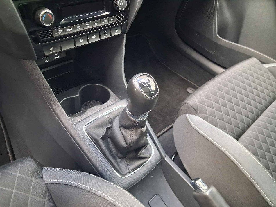 Škoda Rapid 1.2 TSi Sport