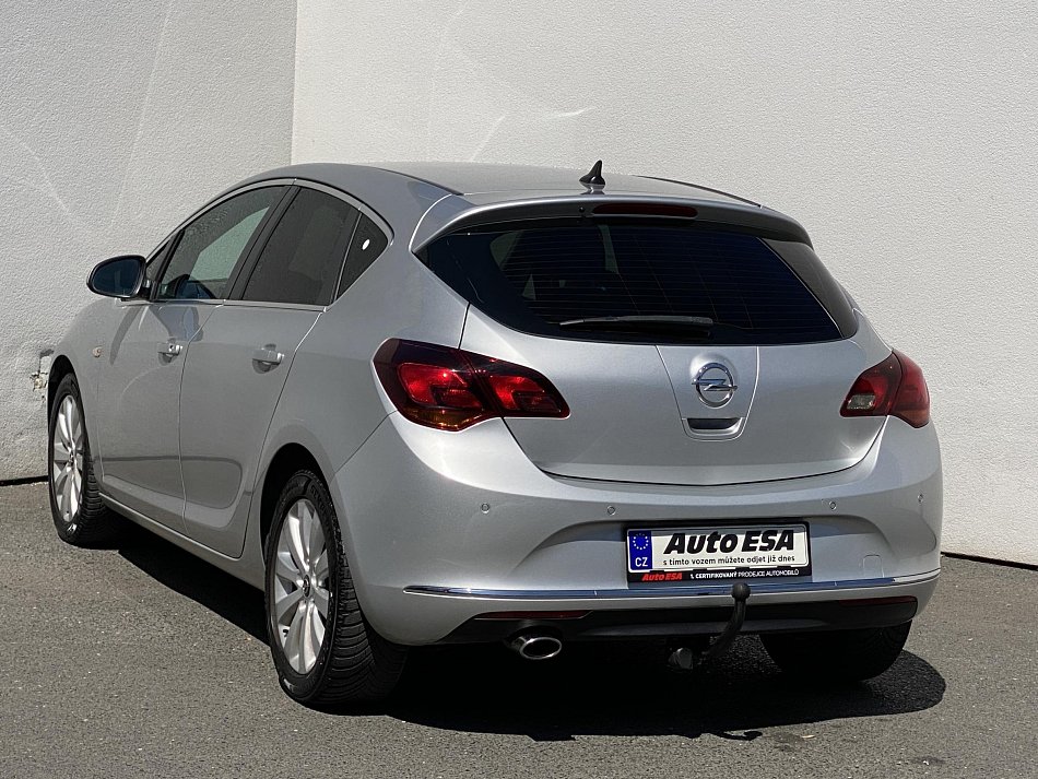 Opel Astra 2.0 CDTi Exclusive