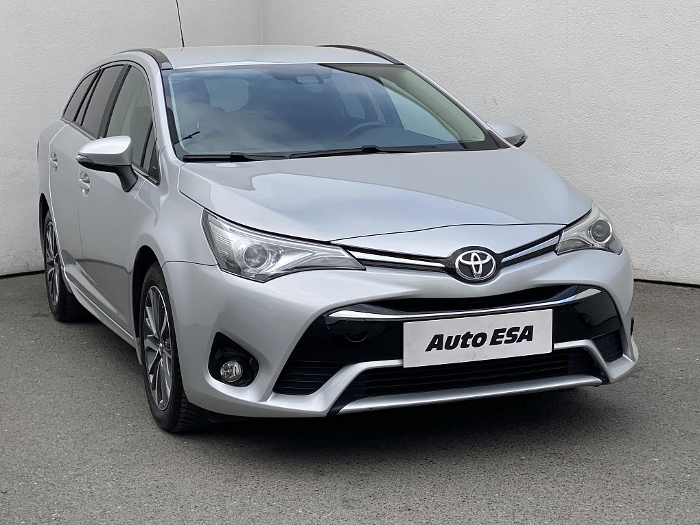 Toyota Avensis 2.0 D-4D Sport