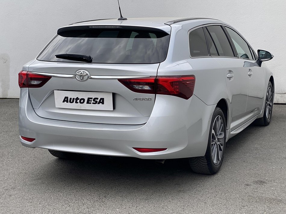 Toyota Avensis 2.0 D-4D Sport